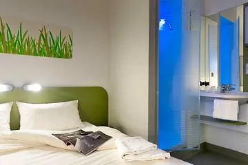 ***  Ibis Hotel Brussels Airport Diegem Belgium